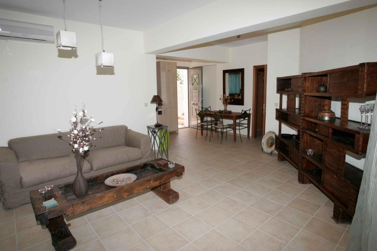 לואורדטה Erofili Villas מראה חיצוני תמונה